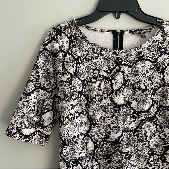 Express snake print dress - Picture 3 of 6